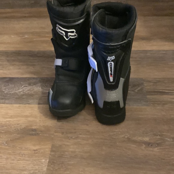 Fox motorcycle boots unisex pretty new worn 4 times in great condition - Picture 3 of 6